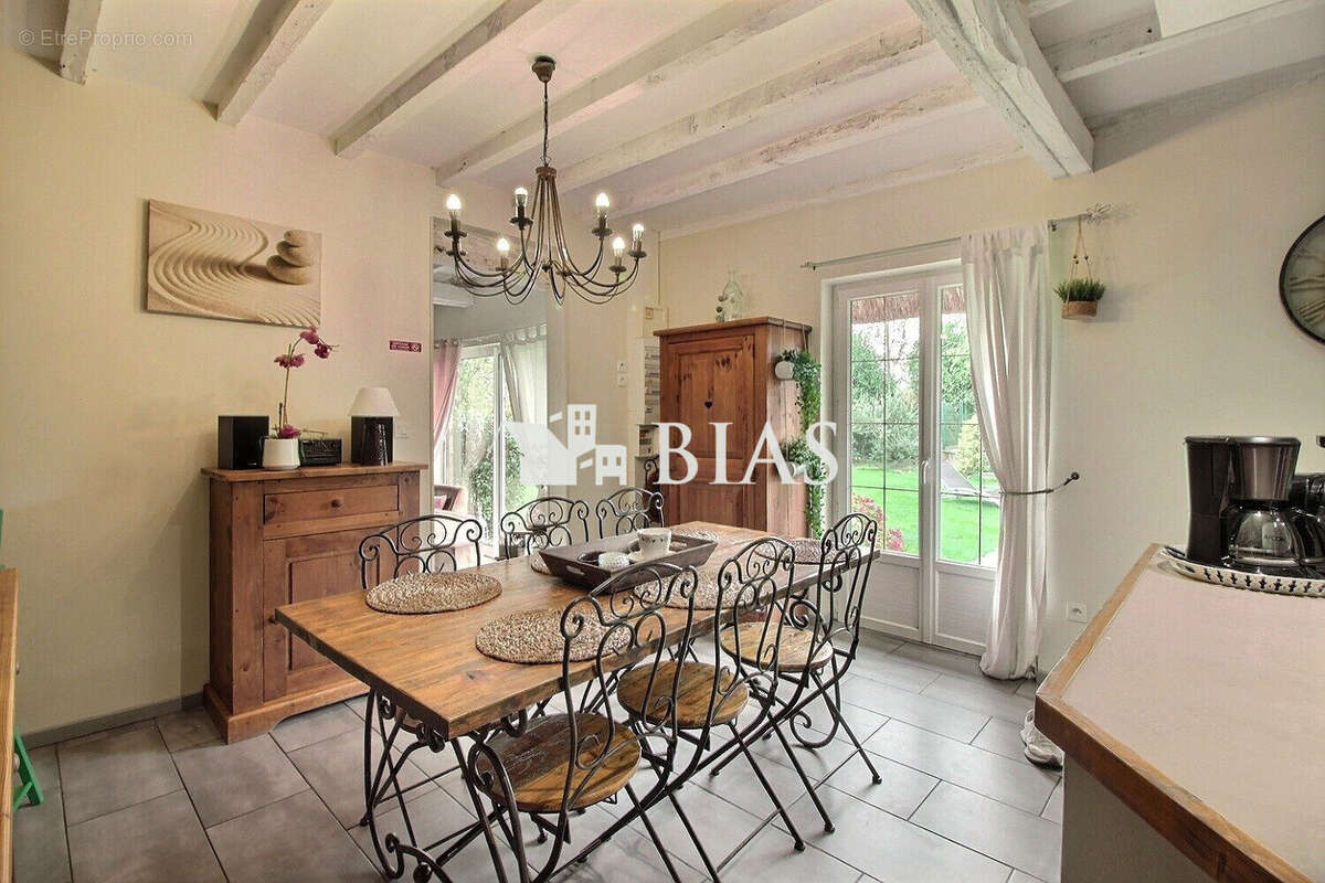 Maison à LE GROS-THEIL