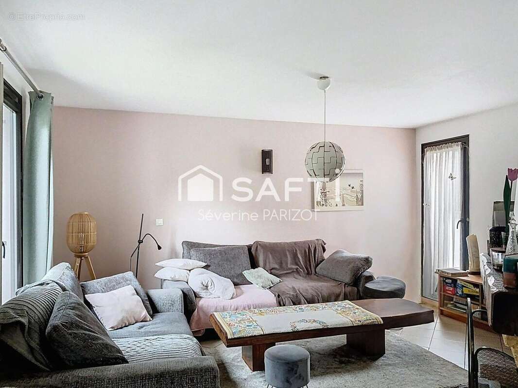 Photo 2 - Maison à CHAMPS-SUR-MARNE