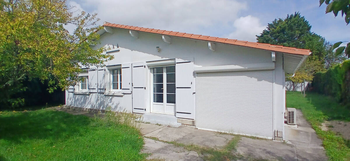 Maison à SAINT-SULPICE-DE-ROYAN