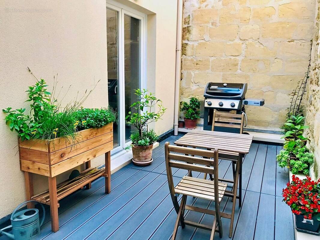 Photo 1 - Appartement à BORDEAUX