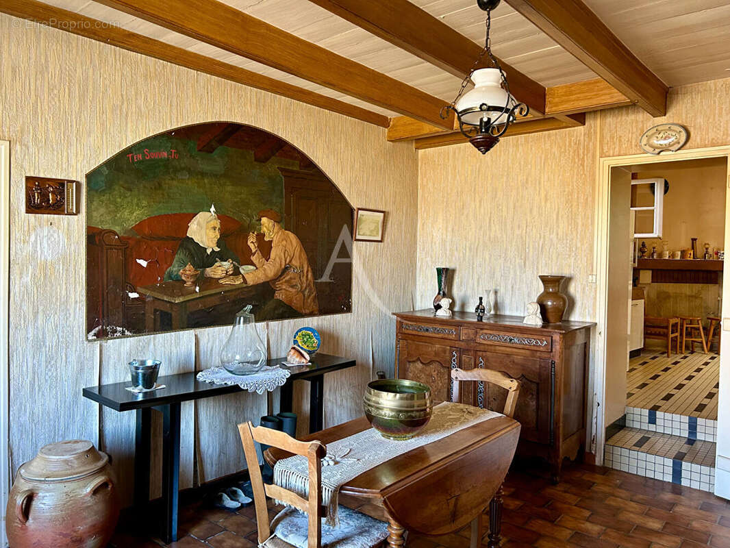 Maison à L'ILE-D'ELLE