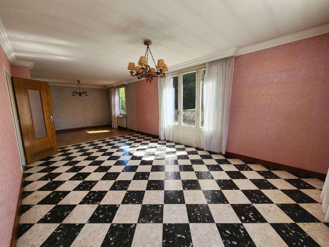 Maison à MONDOUBLEAU