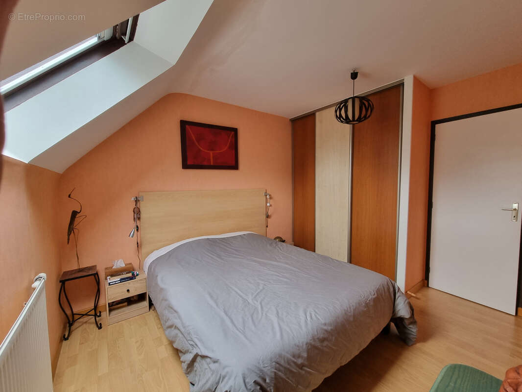 Maison à SAINT-ERBLON