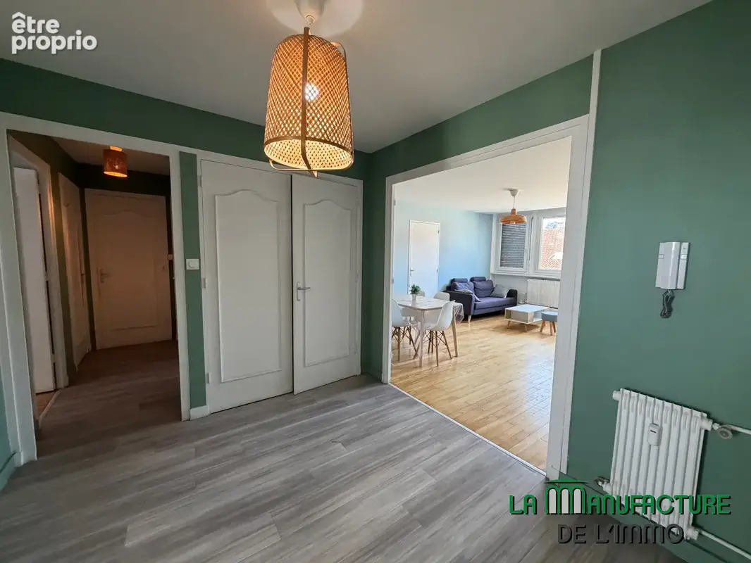 Appartement t4- 89,52m2 - cave - rue marengo - saint-etienne. - photo 10