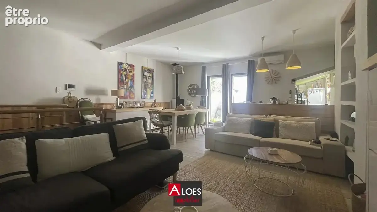 Maison Aigues-Mortes intra-muros 3 pièces - photo 2