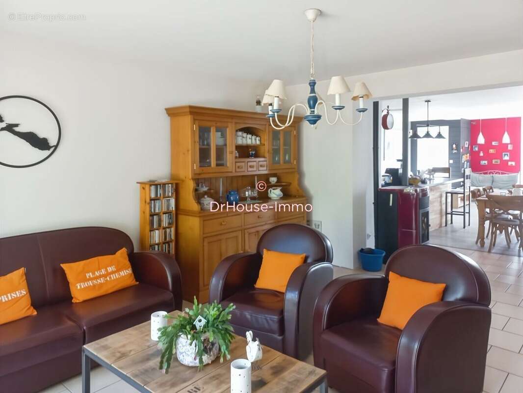 Maison à DOMPIERRE-SUR-MER