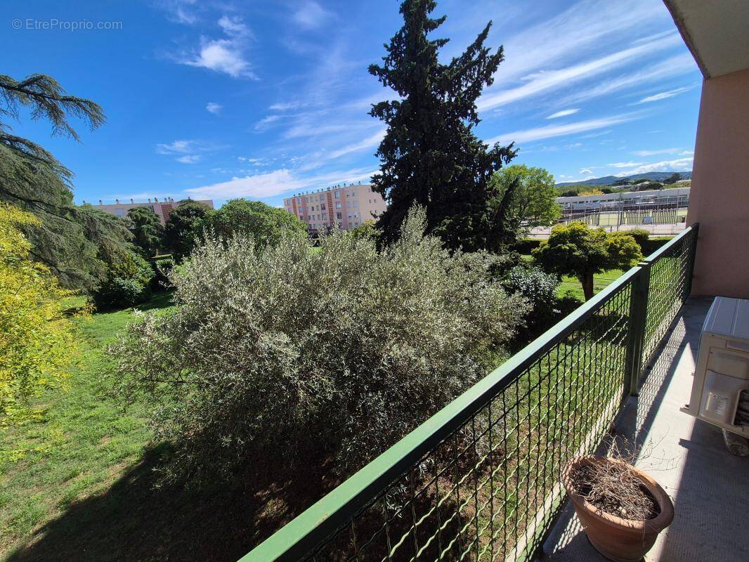 Appartement à PONT-SAINT-ESPRIT