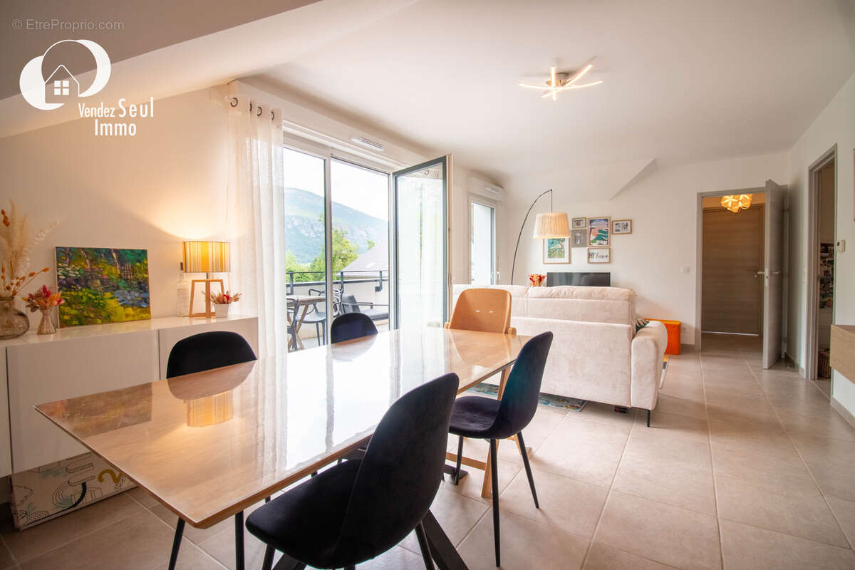 Appartement à DOUSSARD