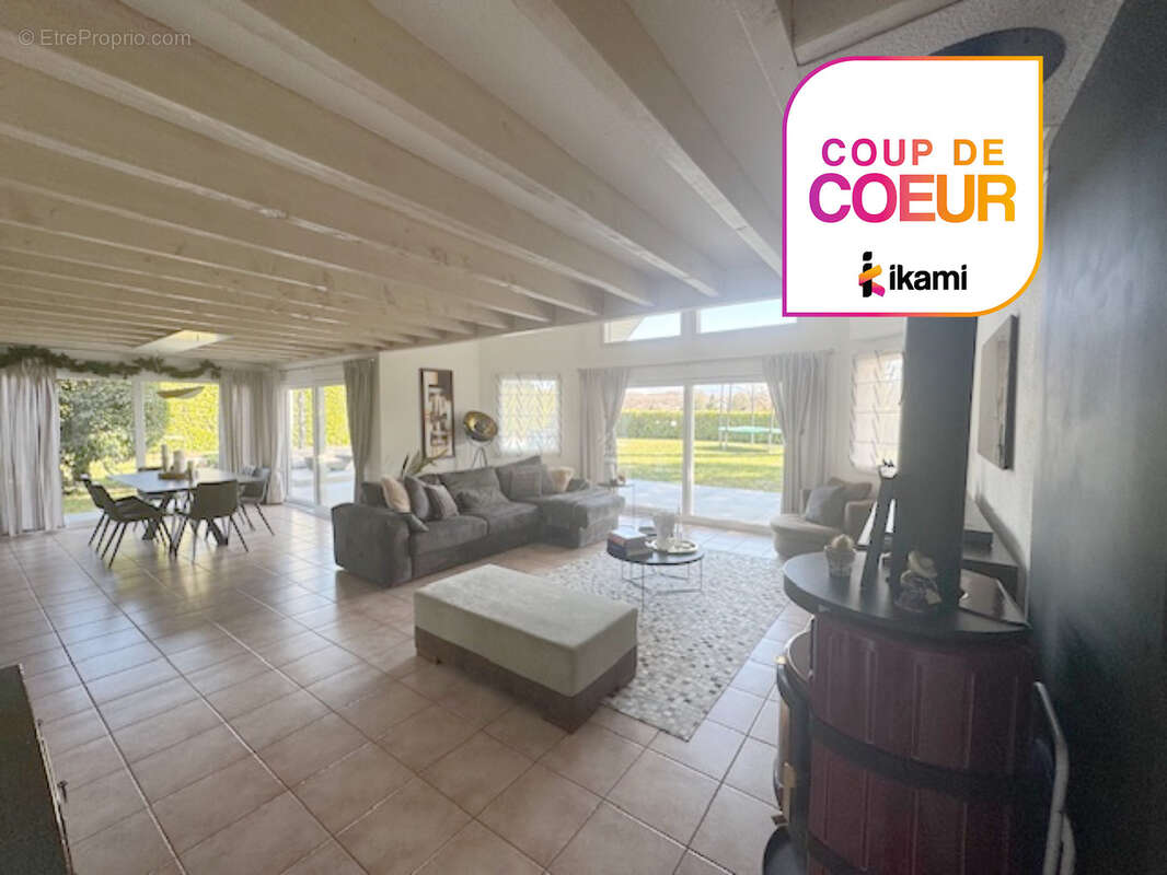 Maison à CHENS-SUR-LEMAN