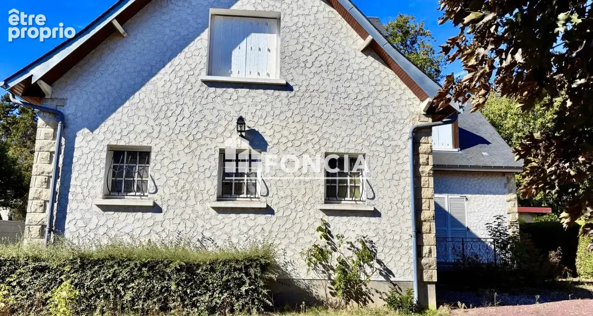 Maison indépendante de 183 m² avec potentiel dans secteur prisé - photo 2