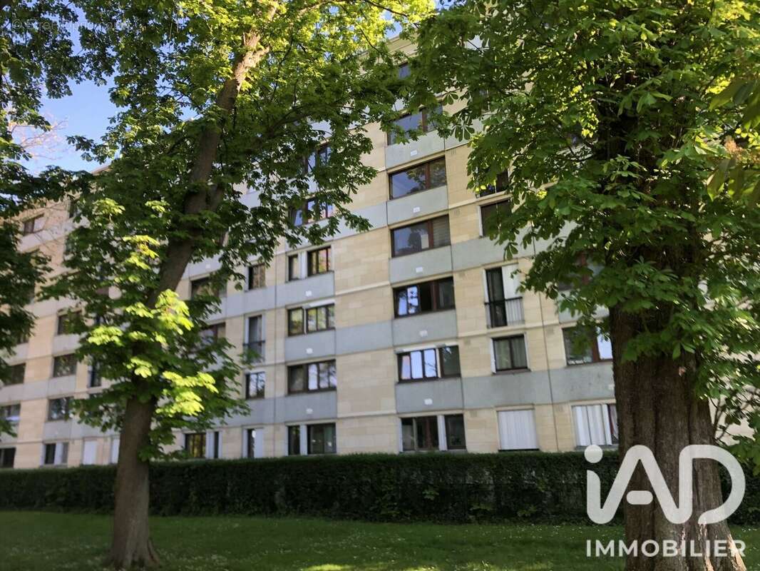 Photo 2 - Appartement à DEUIL-LA-BARRE