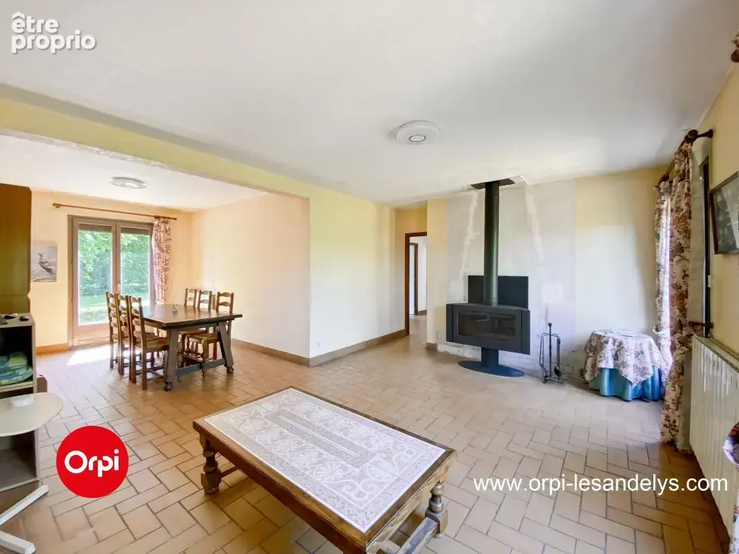 Maison - 4 chambres (1RDC) + bureau - Sous sol total - 121 m² - Jardin - photo 3