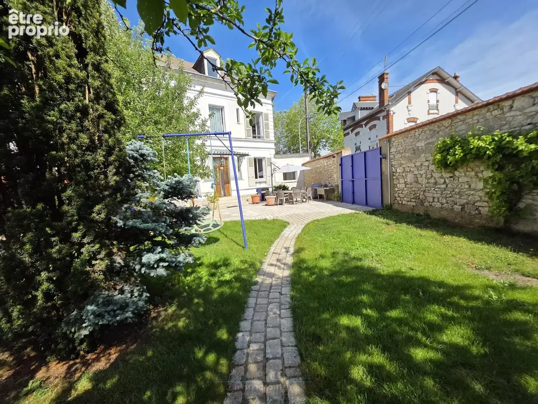 Photo Maison à Montargis au prix de 314 000€