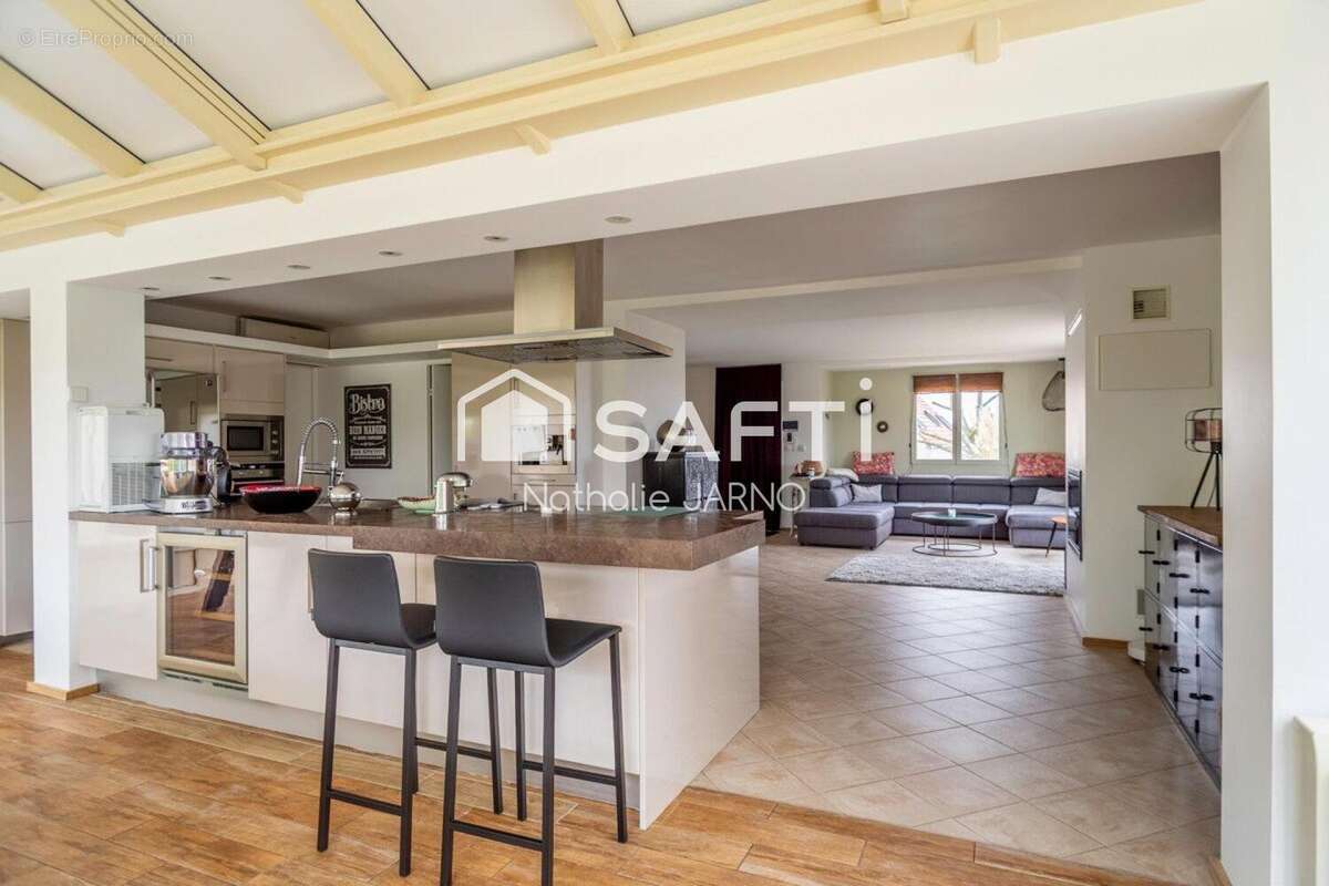 Photo 8 - Maison à EPONE