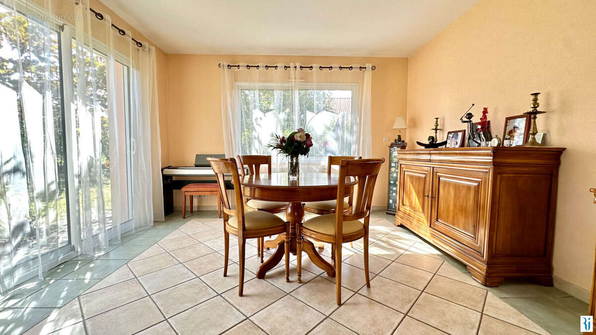 Maison à LE GRAND-QUEVILLY