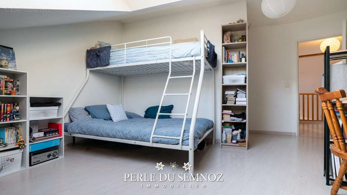 Appartement à QUINTAL