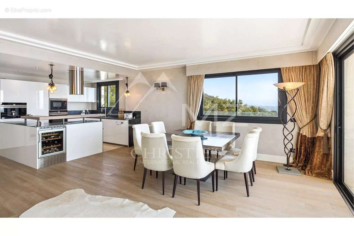 Superbe appartement d'angle à la vue mer époustouflante - photo 10