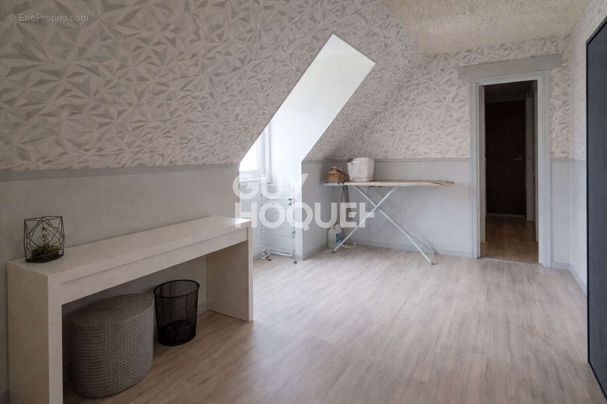 Maison à FLINS-SUR-SEINE