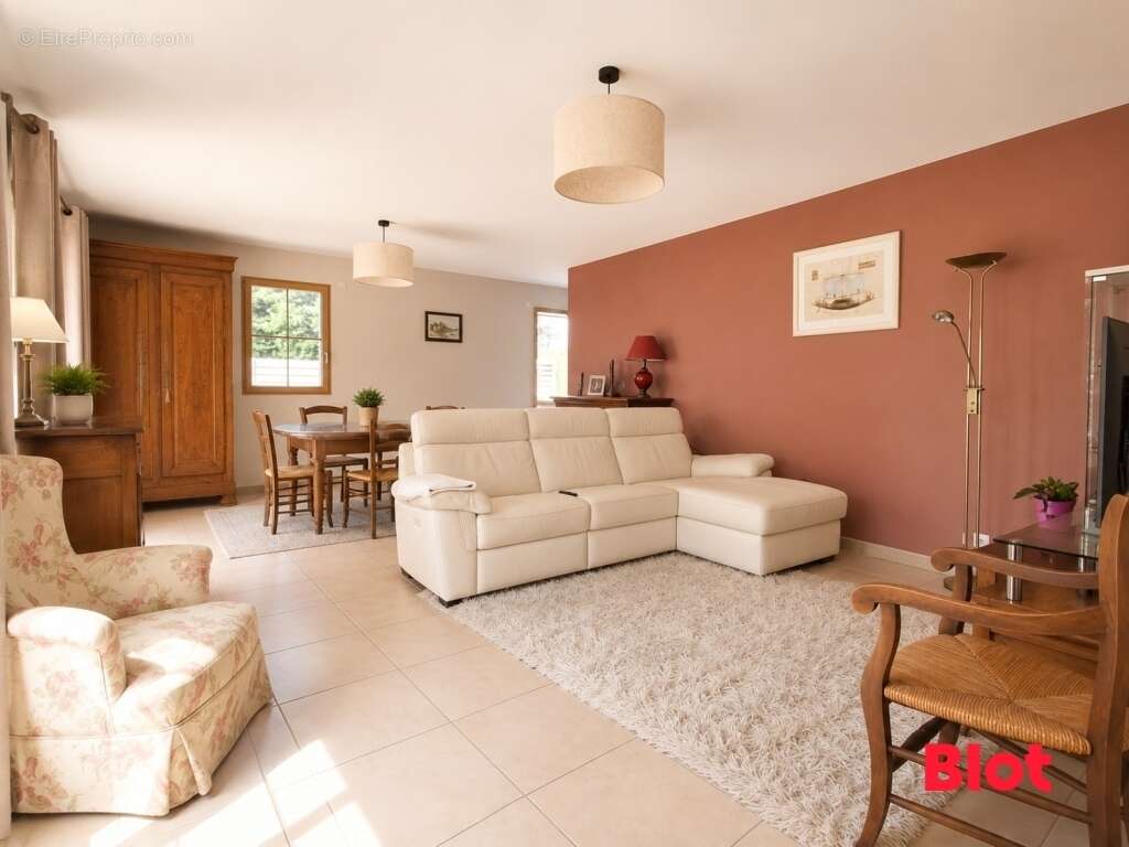 Maison 150 m² à Saint-Jouan-Des-Guerets  - photo 5