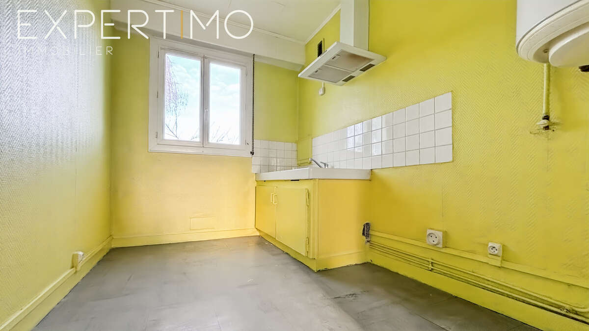 A VENRDE appartement F4 lumineux à proximité du centre-ville d'Étampes - photo 3