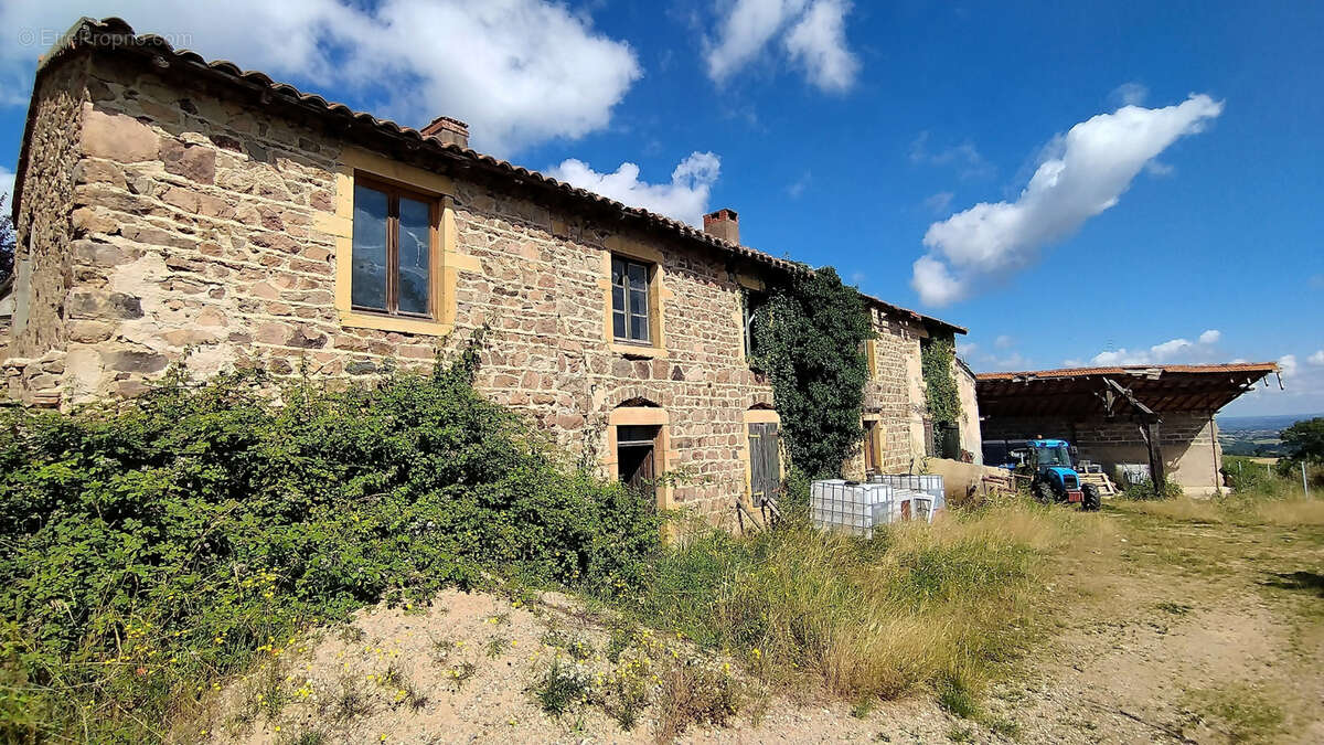 Maison à SAINT-JEAN-SAINT-MAURICE-SUR-LOIRE