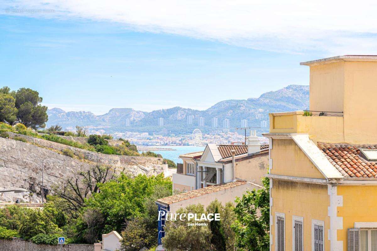 Appartement à MARSEILLE-7E