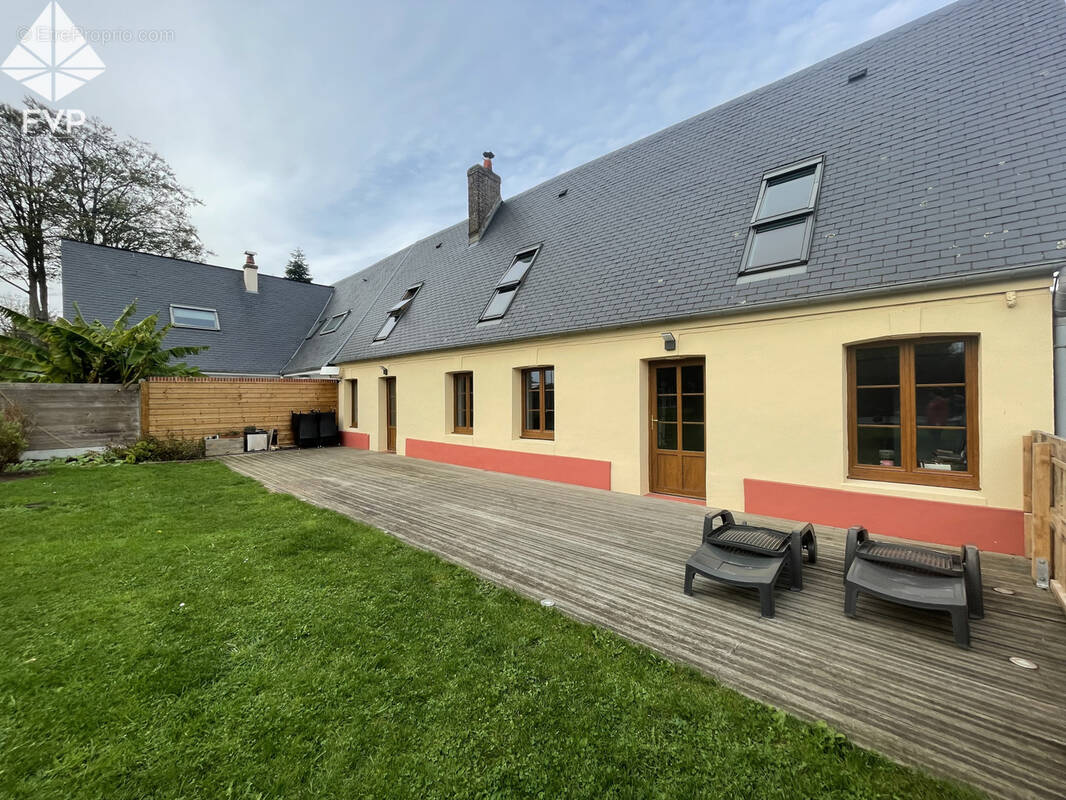 Maison à BEC-DE-MORTAGNE