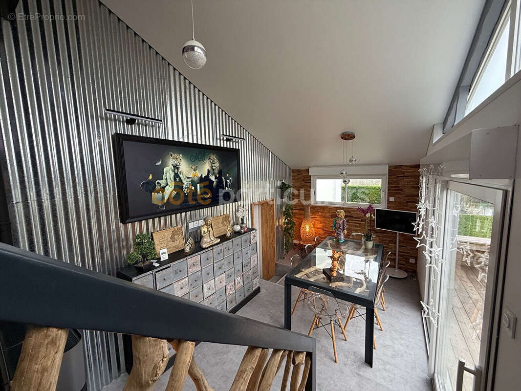 Maison à SAINT-MICHEL-EN-L'HERM