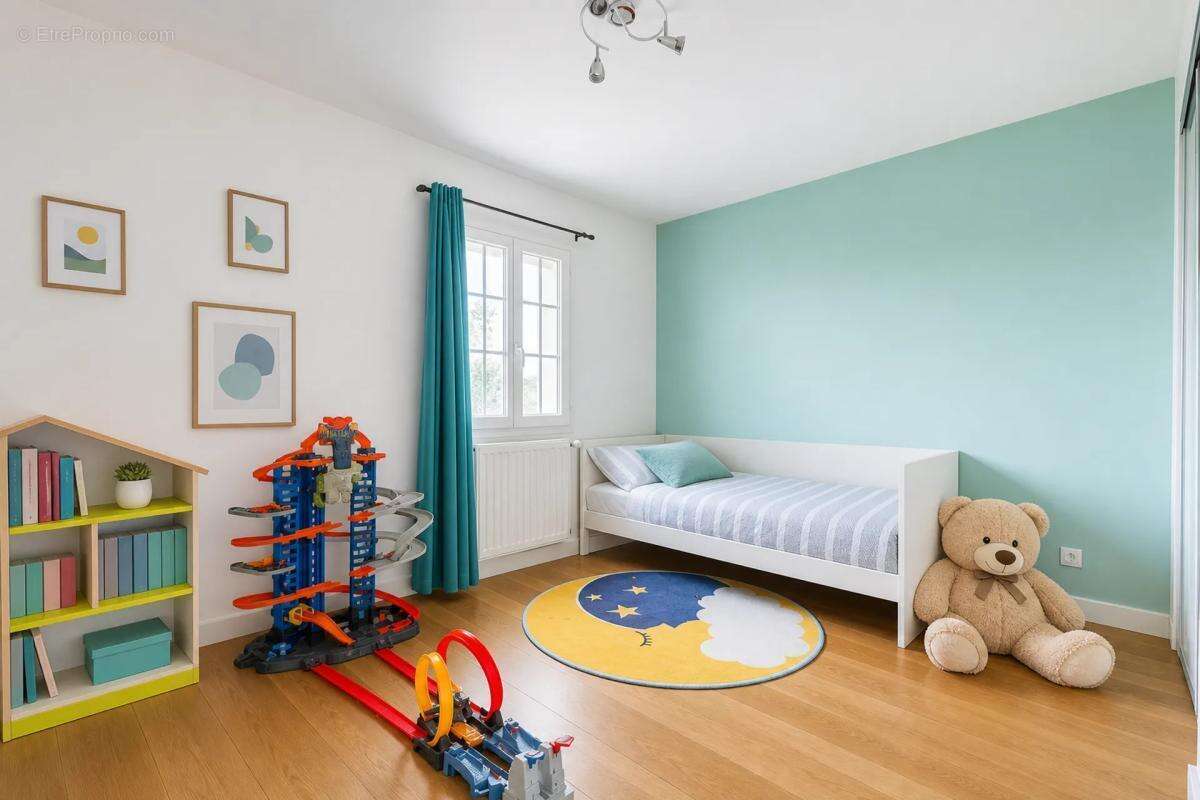 Maison familiale 147 m² avec jardin aux portes de Paris - DPE C - photo 13