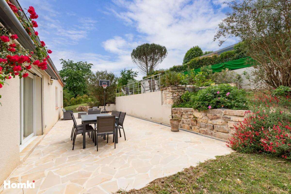 Villa T5 de 102 m² avec sous-sol complet à Cunac - photo 3