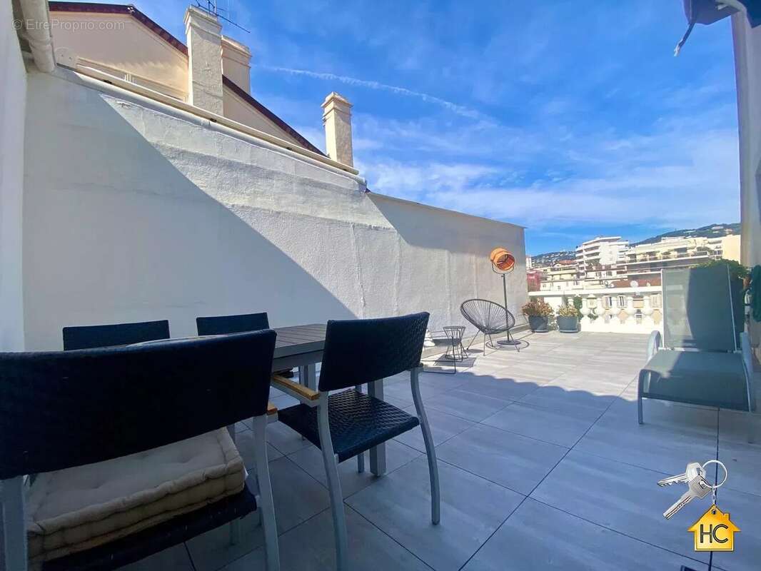 Appartement à CANNES