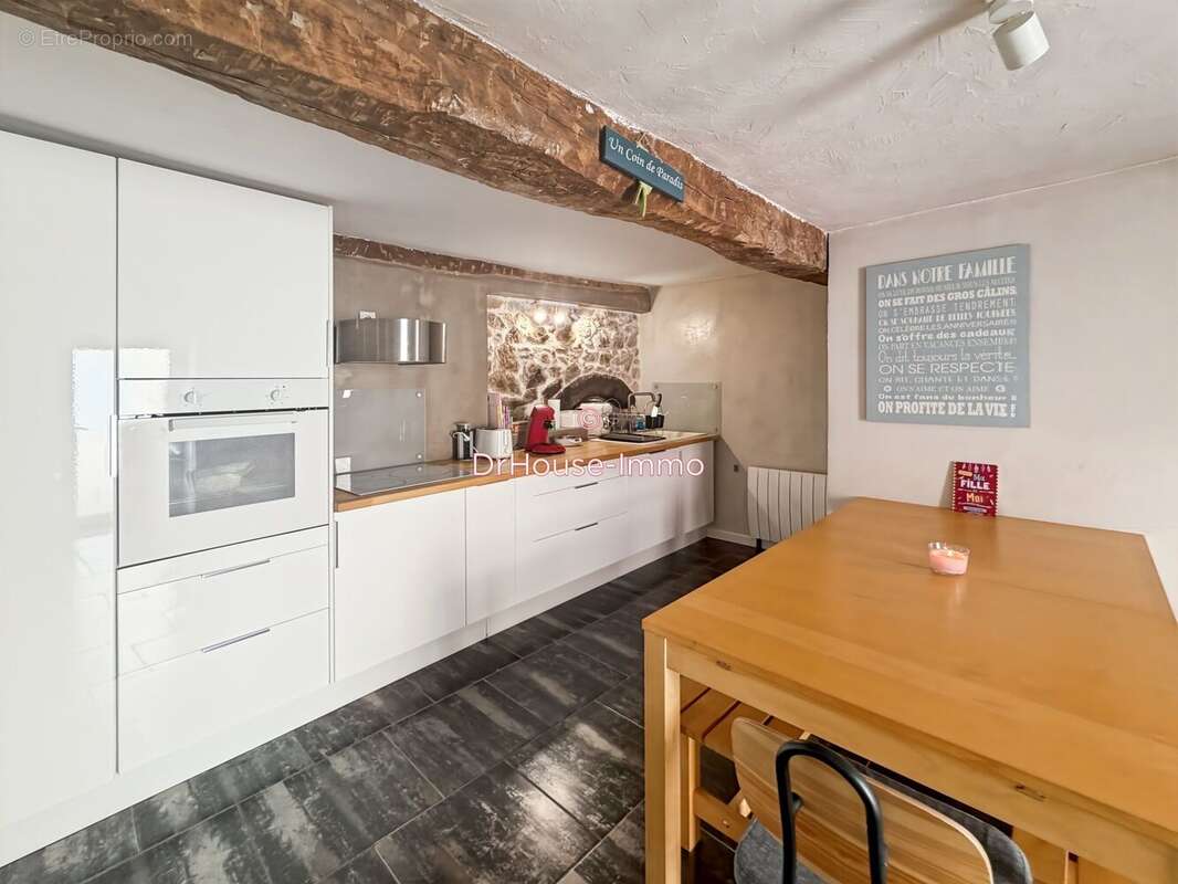 Maison 87 m² à Vins-Sur-Caramy  - photo 5