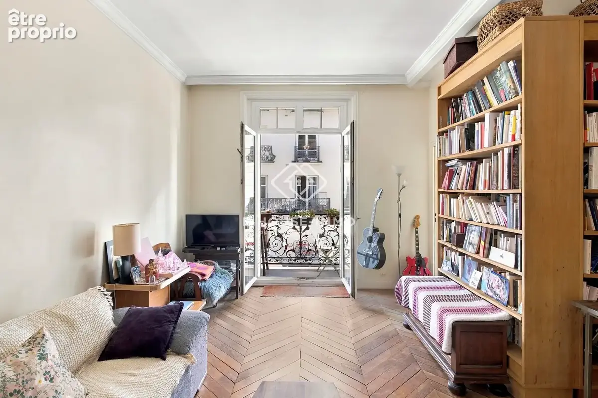 Appartement 3 pièces 102 m² à vendre à Paris-18e (75018) - photo 2