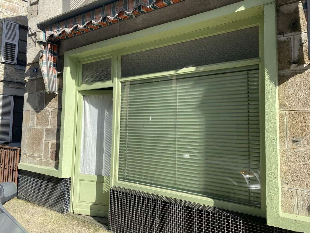 Maison à EYMOUTIERS