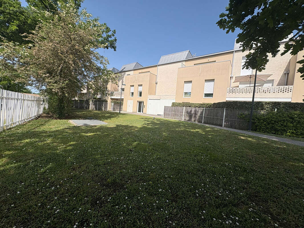Appartement à PESSAC
