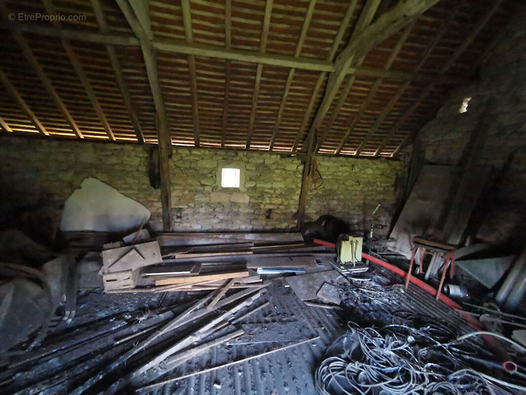 Maison à SAINT-SAUVEUR