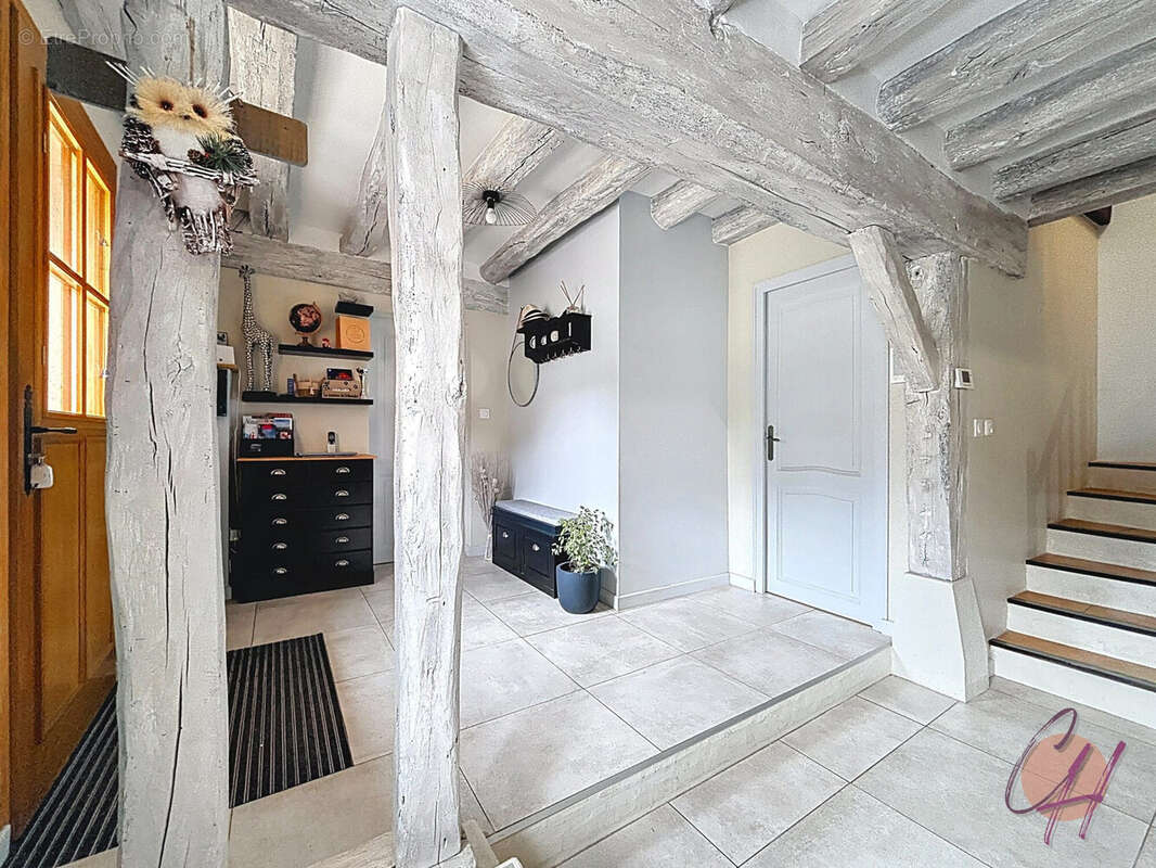 Maison à POCE-SUR-CISSE