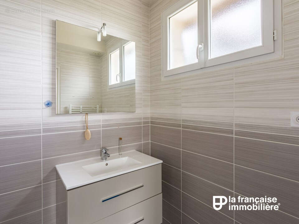 Maison de bourg Liffre - photo 10
