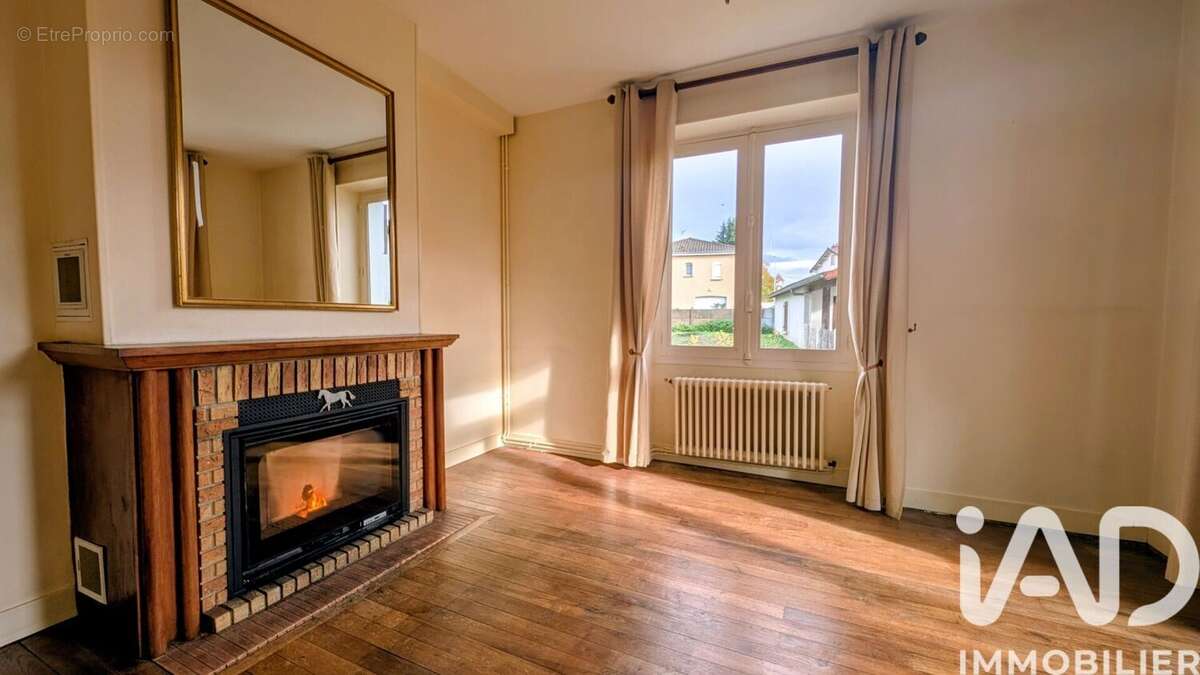 Photo 5 - Maison à NANTIAT