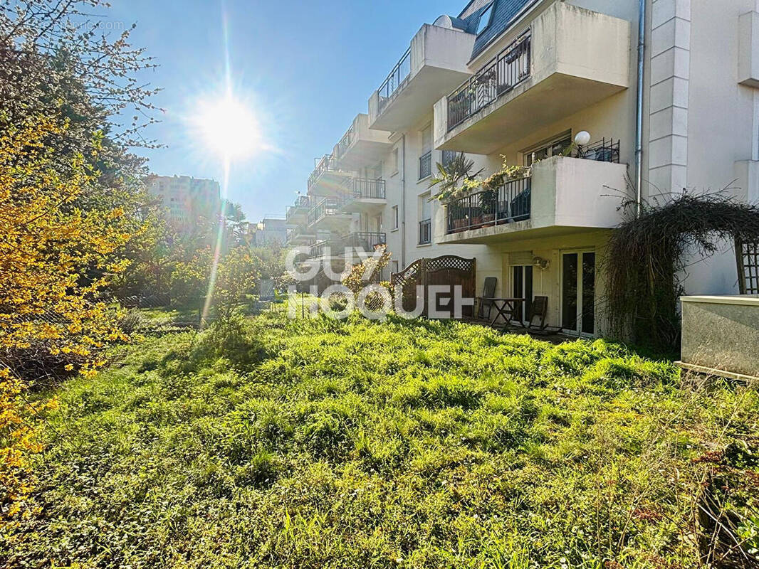 Appartement à THIAIS