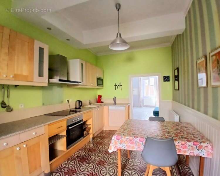 Maison à CAUNES-MINERVOIS