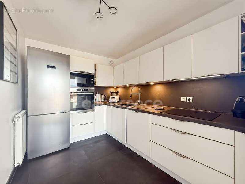 Appartement à PREVESSIN-MOENS