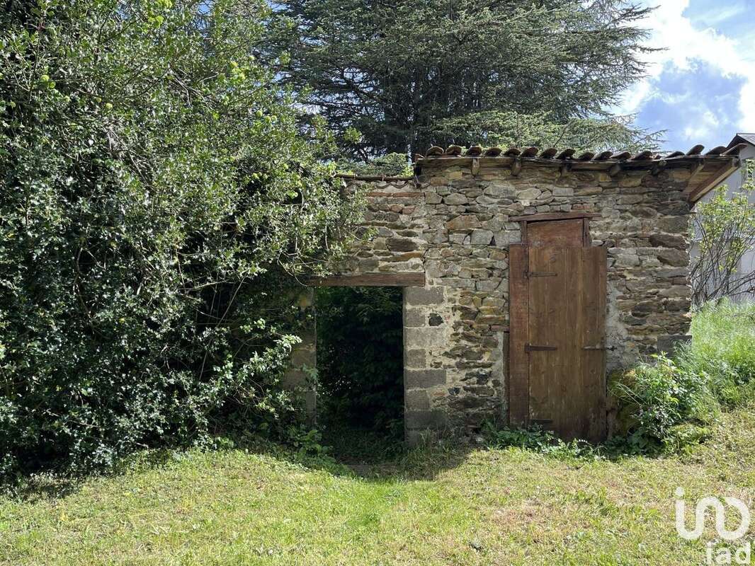 Photo 5 - Commerce à BOURG-LASTIC