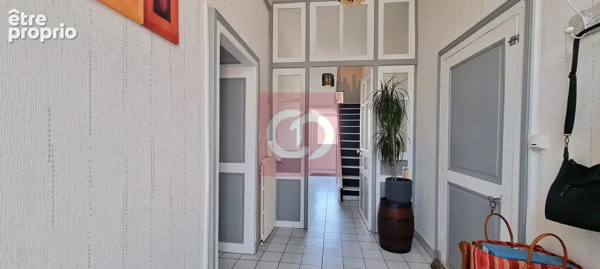 Maison 6 pièces 180 m² à vendre à La Guerche-Sur-L'aubois (18150) - photo 5