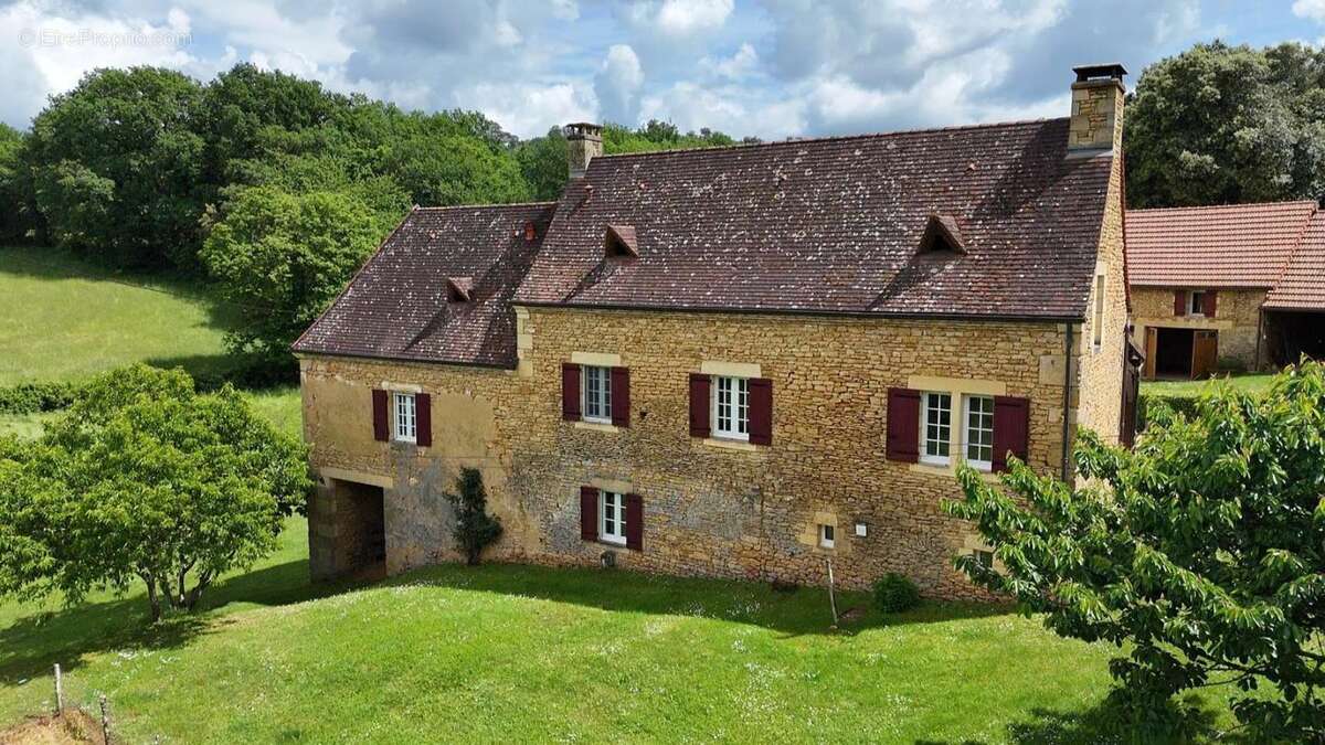 Maison à SARLAT-LA-CANEDA