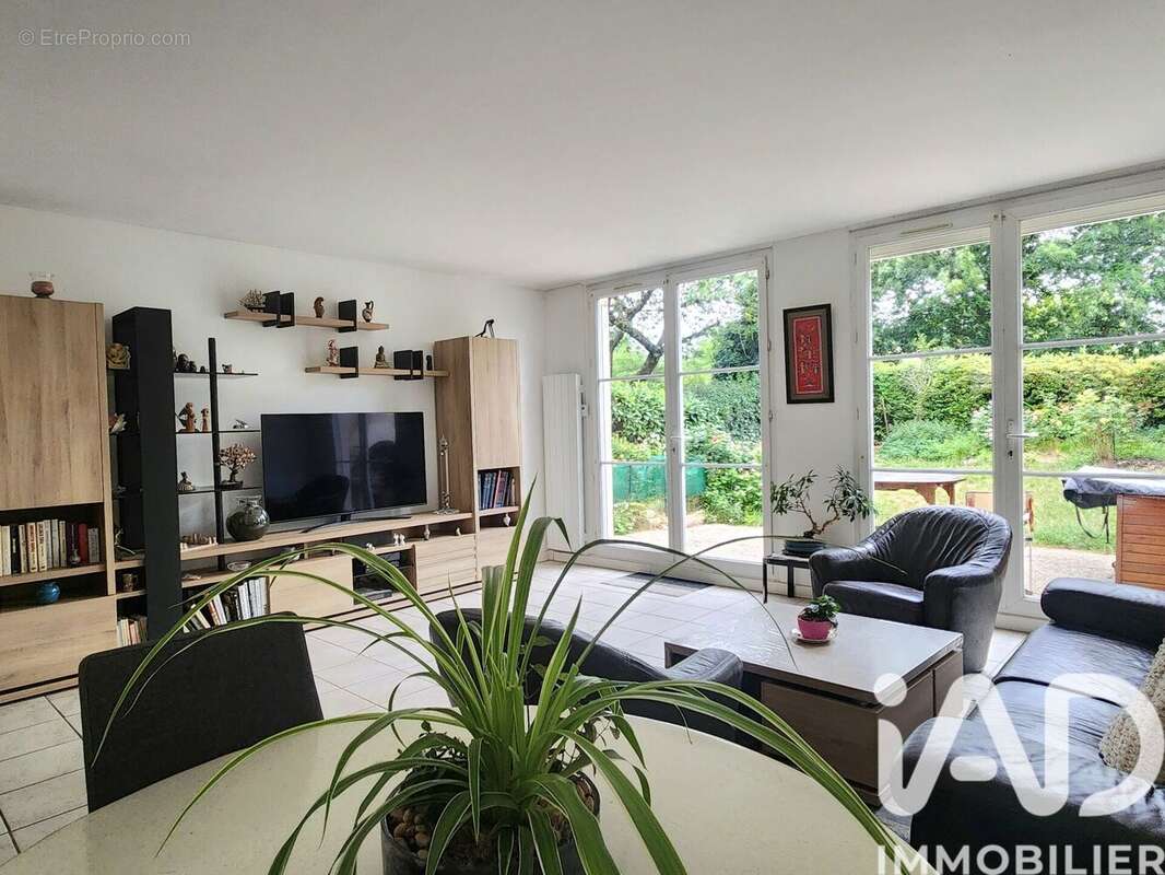 Photo 2 - Maison à ERAGNY