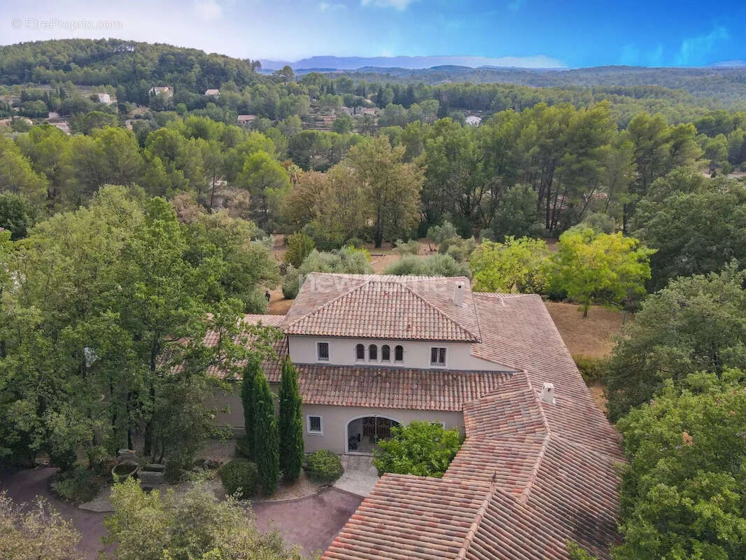 Maison à DRAGUIGNAN