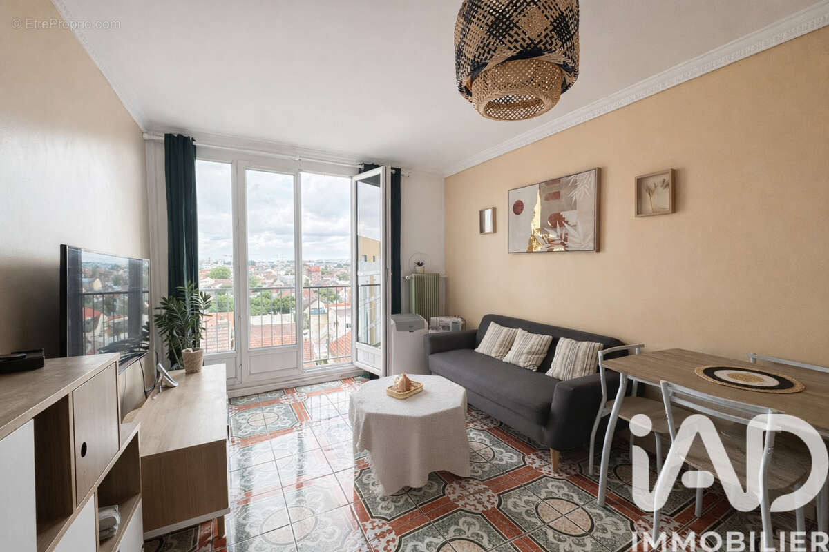 Appartement 66 m² à Drancy  - photo 2