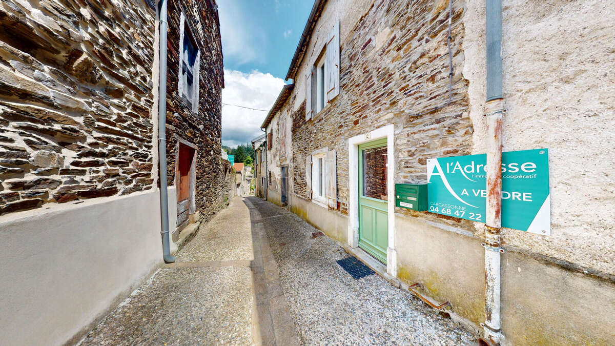 Maison à CUXAC-CABARDES