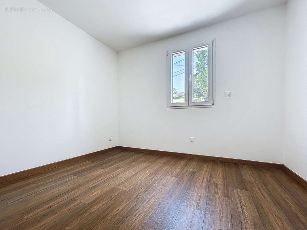 Maison à MALEMORT-SUR-CORREZE